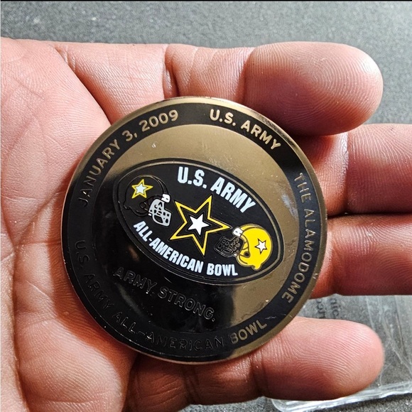 January 3, 2003 U.S. Army All American Bowl Commemorative Challenge Coin Token - Picture 5 of 7